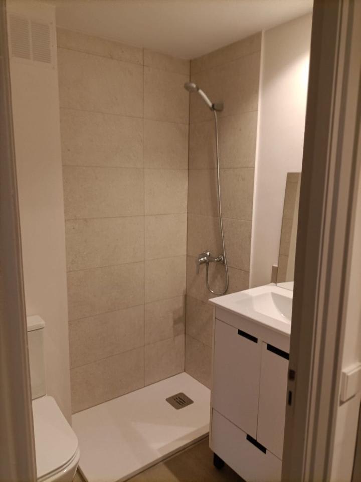 4214780-603d2220_wvlren