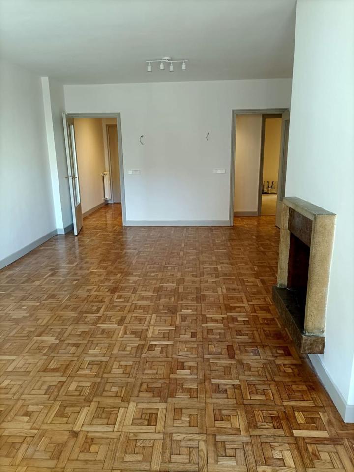 4214780-fd045b9a_vwwwup