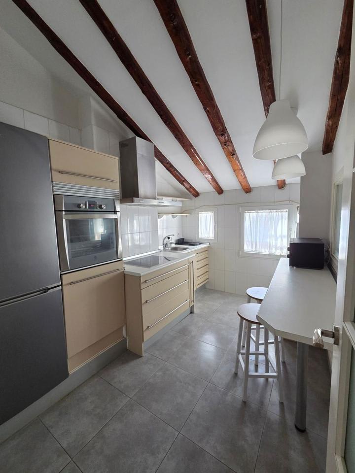 4214563-bee48d7c_jl0sdc