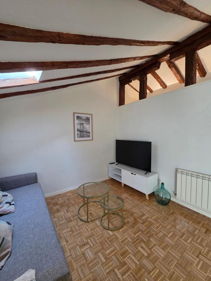 4214563-e767ac63_vibded