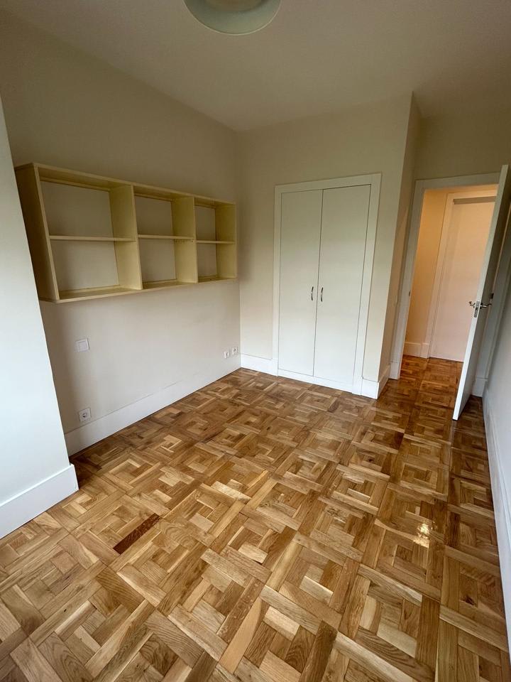 4216857-48053a2f_au867b