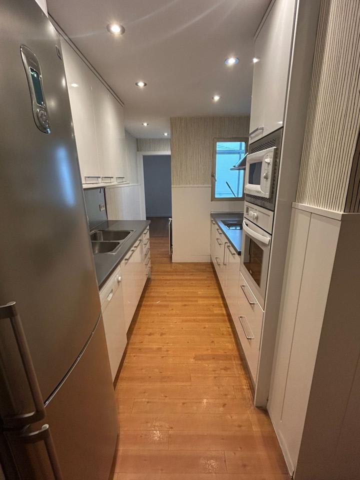 4216857-f3834361_ry3ggo