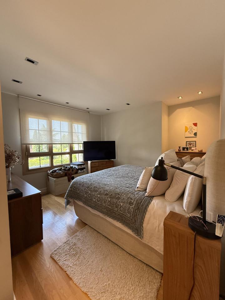 4216091-5f7e08e3_mhlzg0