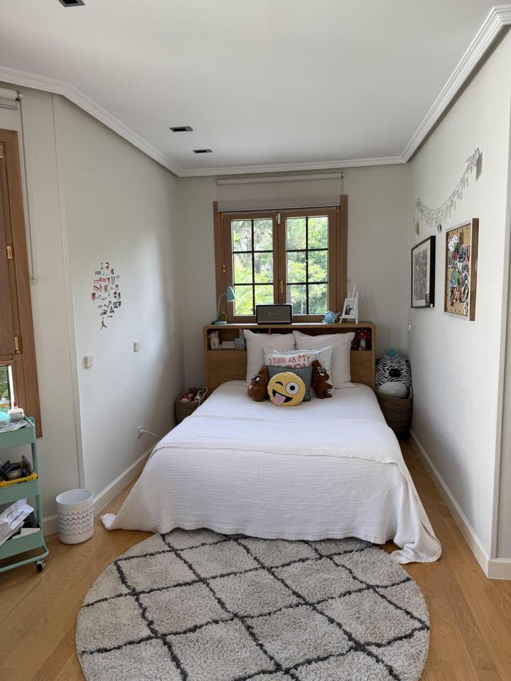 4216091-9799ecea_xj6bae