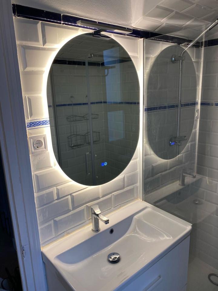 4223236-e9a1f4b4_kmejrf