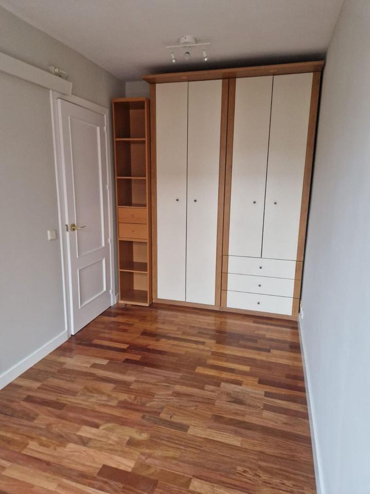 4224000-9aa25f97_lbjyq8