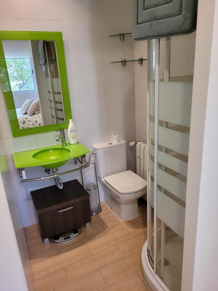 4224365-1dbb3b49_urd4ww