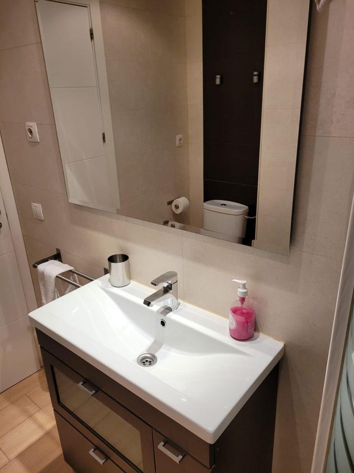 4224365-a7e7727c_gjqira