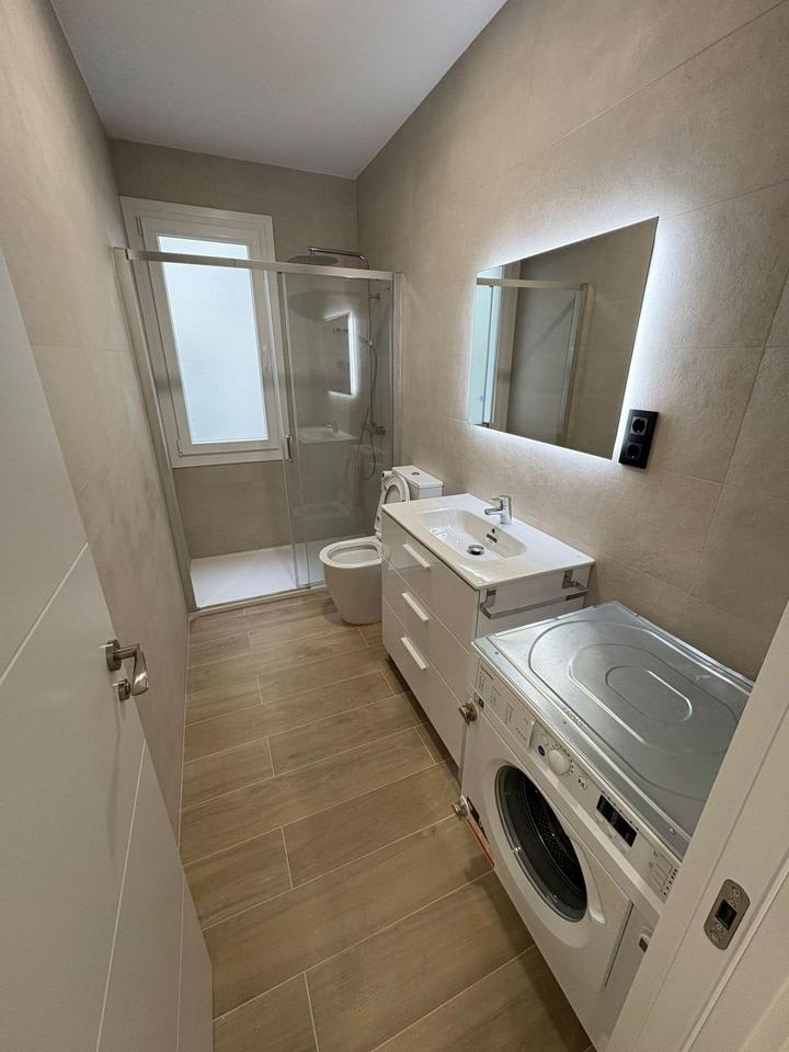 4225607-c3822049_bt1zfl