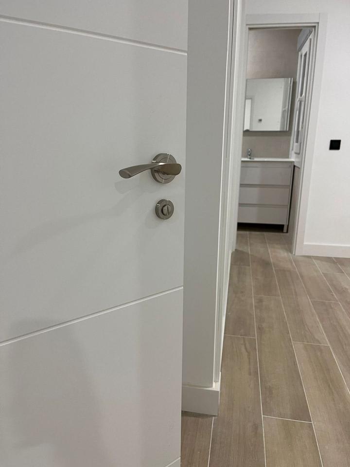 4225607-b6cd0027_a9ug1v