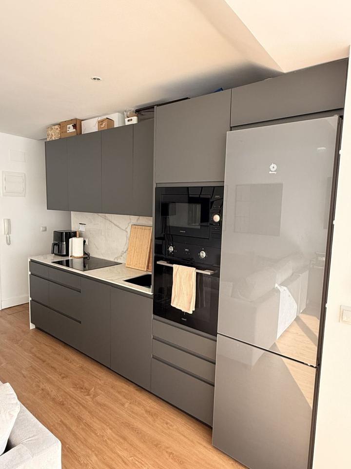 4225596-916784bd_xhcuwq