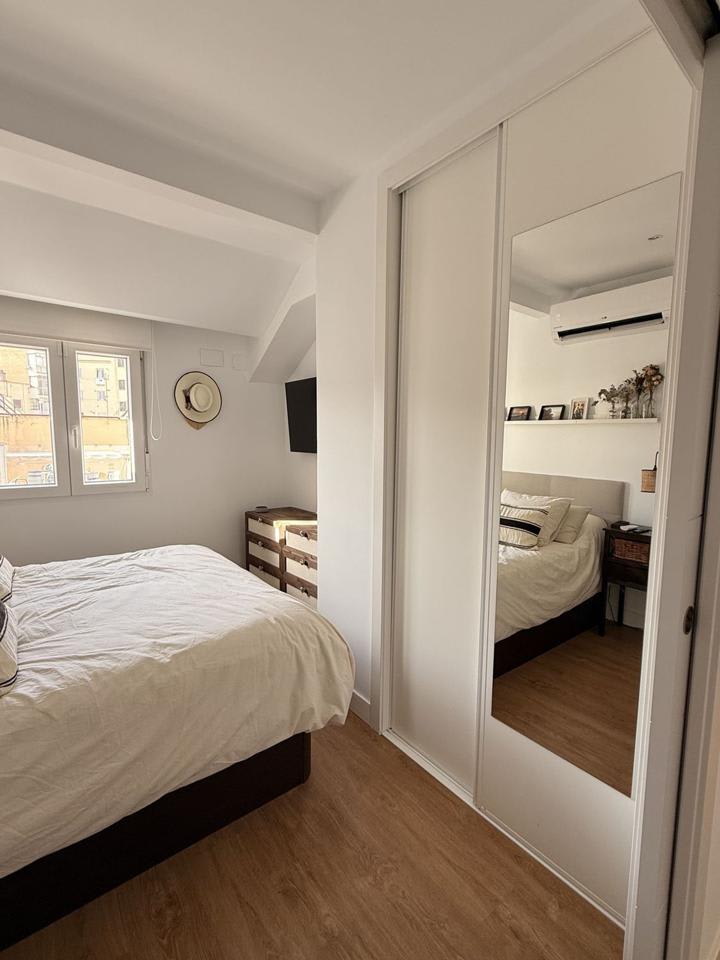 4225596-493510a5_f7xdtx