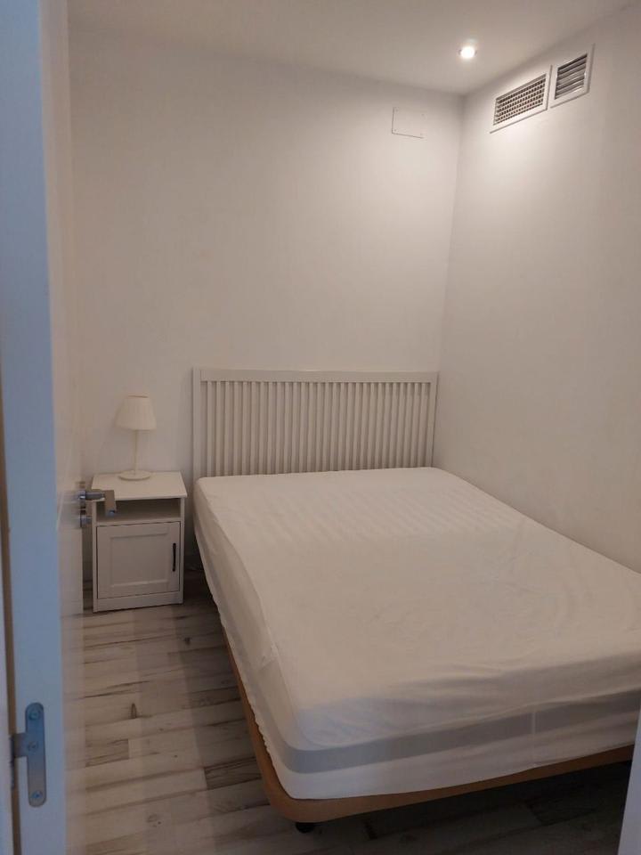 4226669-b0f2c801_cmnlbk