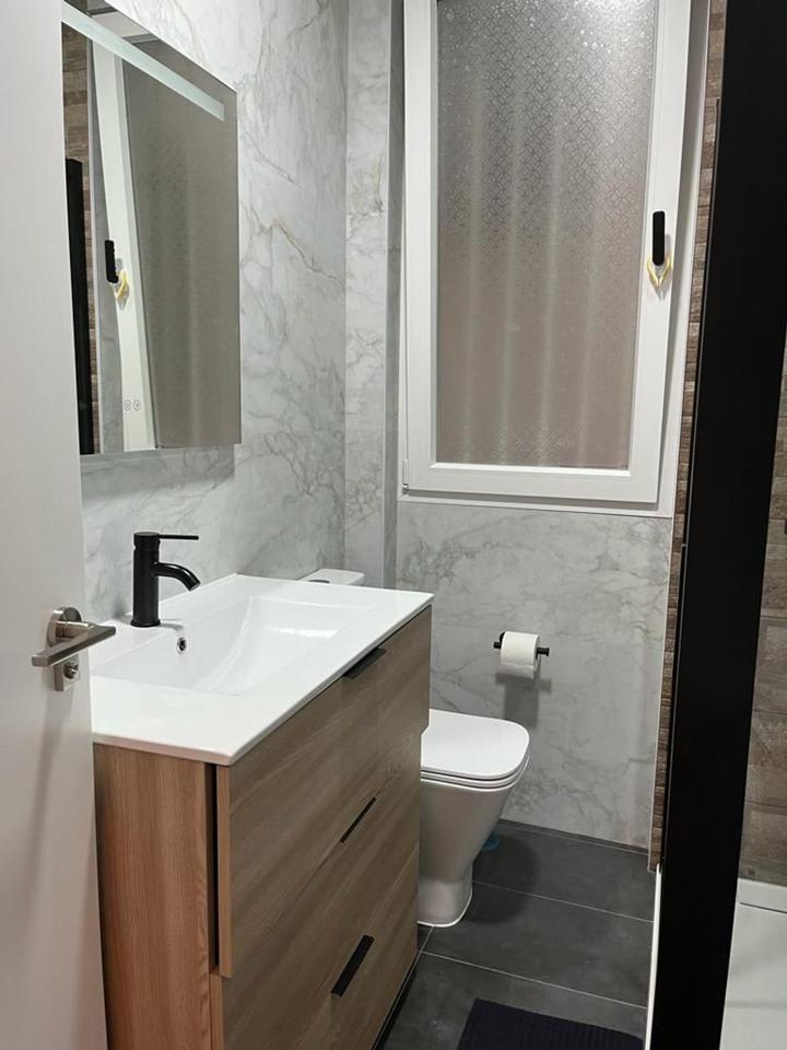 4226749-f06fa6d2_alaejs