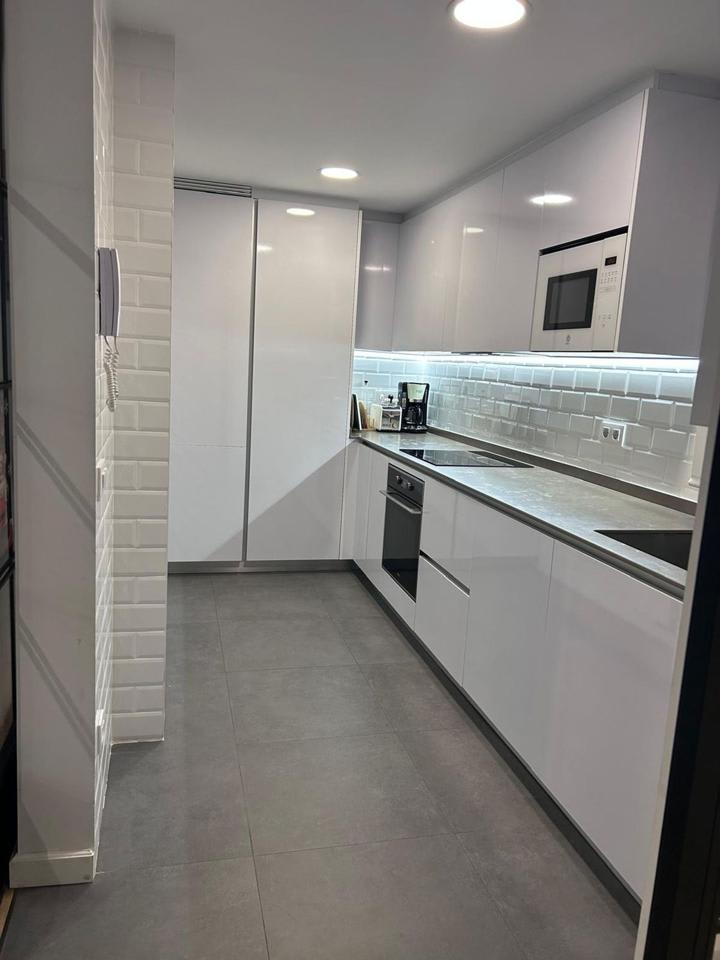 4227338-978181bc_ts4qcq