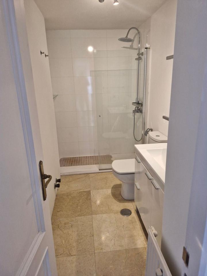 4227910-cbedf21d_vgurbh