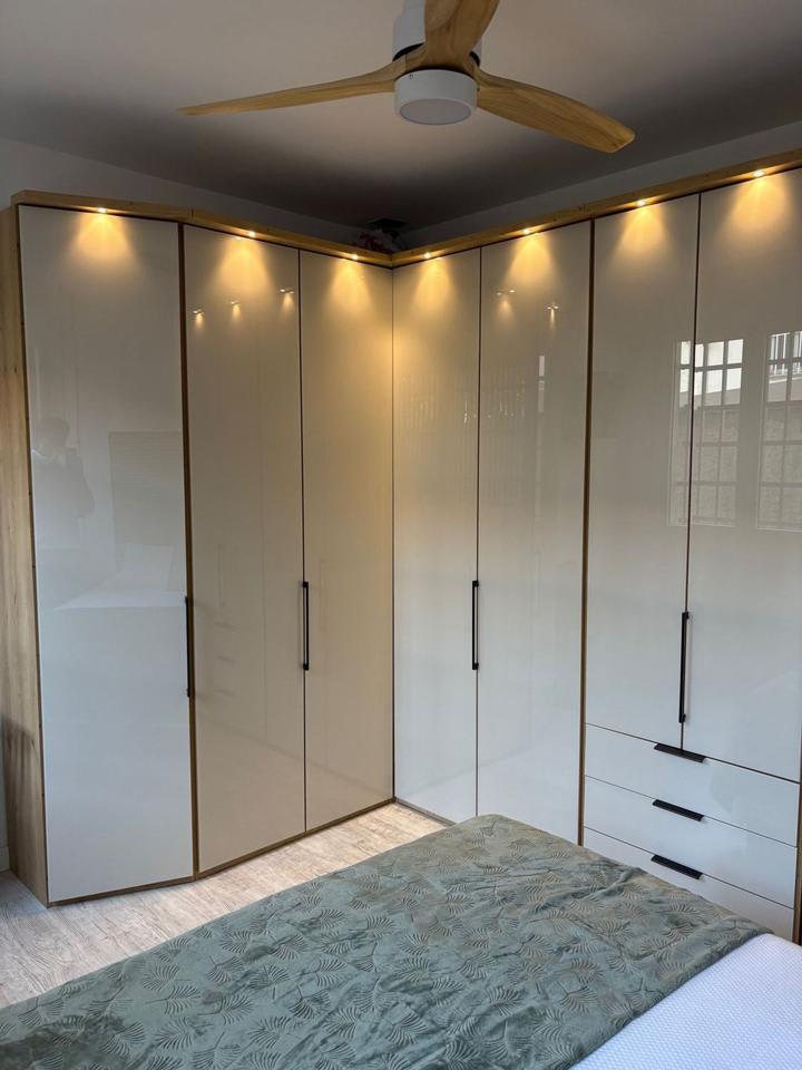 4227874-4a860bb9_lkcslv