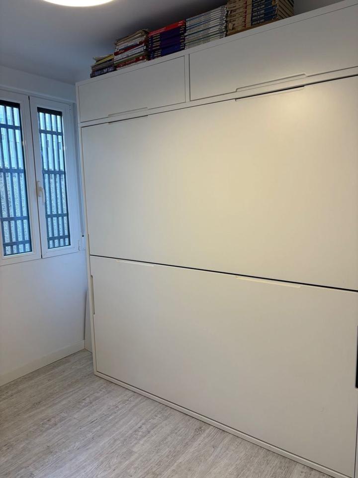 4227874-877e3ff3_xxxvra