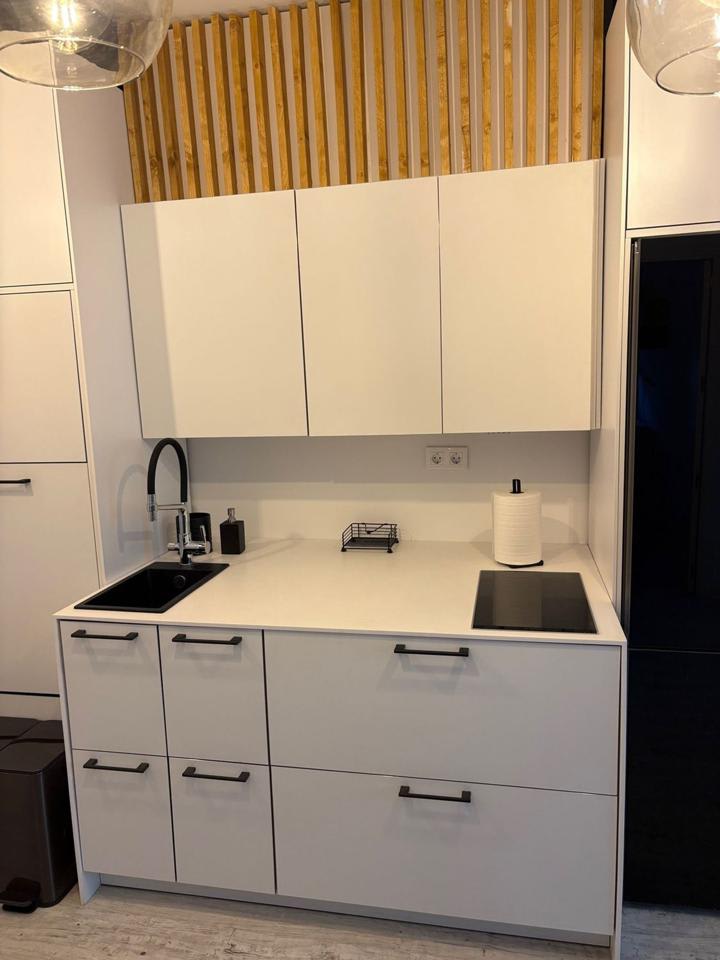 4227874-603cf1e6_kmouua