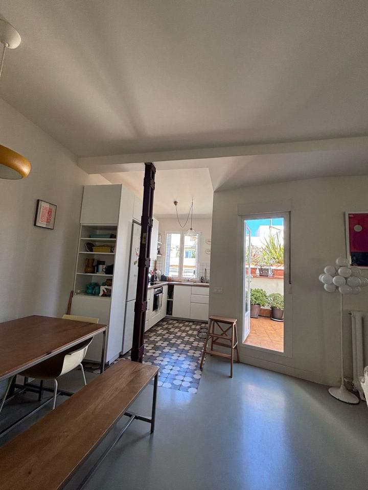 4229717-d4b14bad_gkp1qm