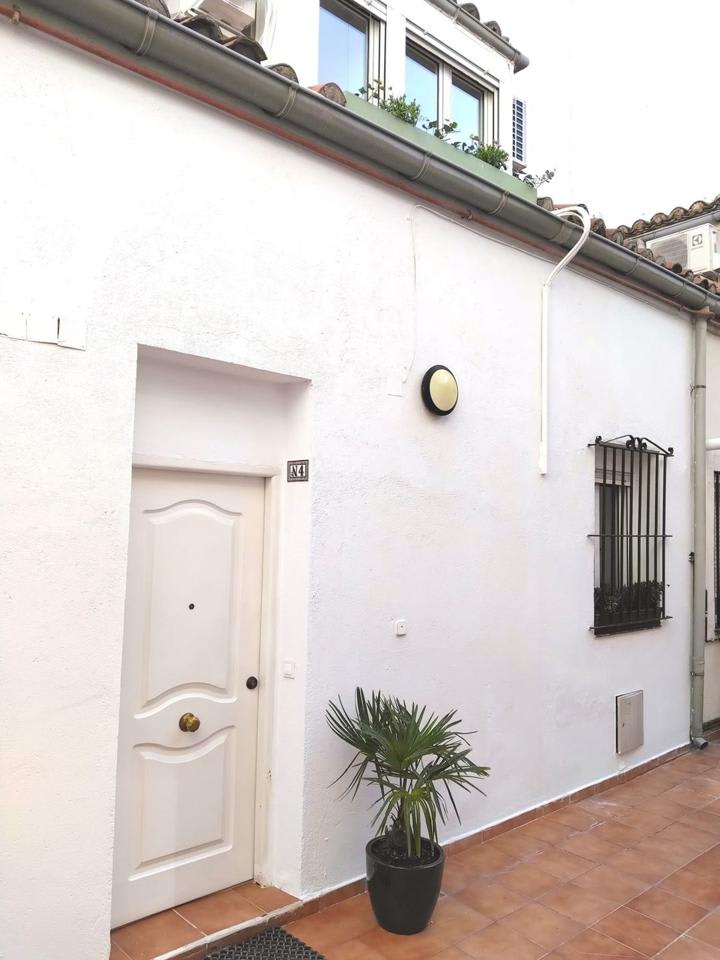 4232150-709bd0ce_eywgf1