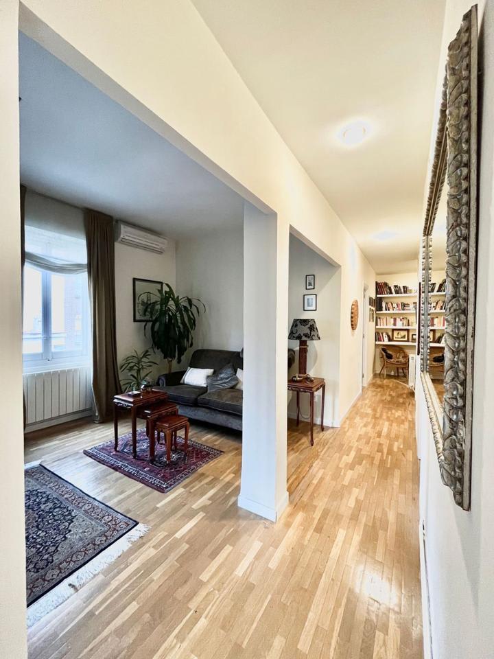 4233028-6c4de618_x7sitr