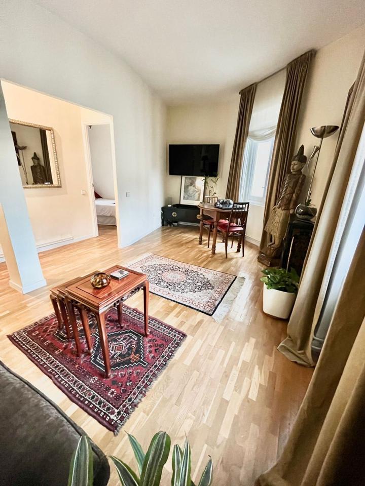 4233028-f85eb2db_dfkmva