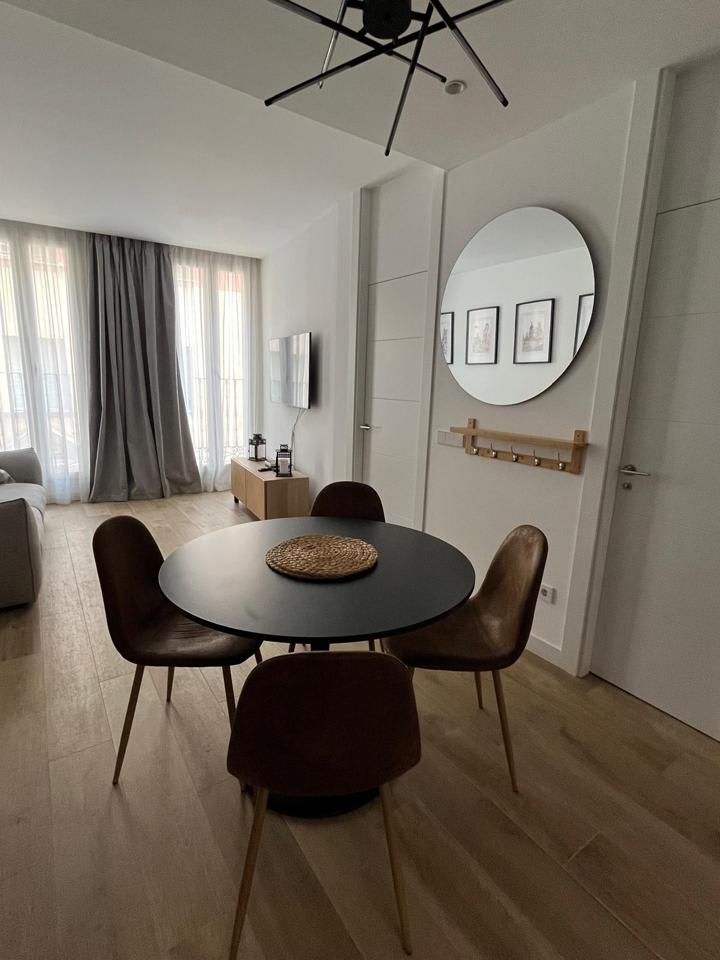 4234010-78d81d20_eaawst