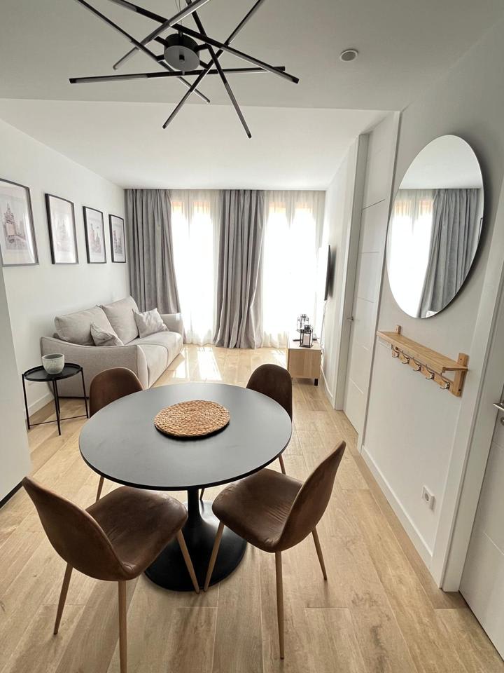 4234010-2eb2913f_cd8dsx