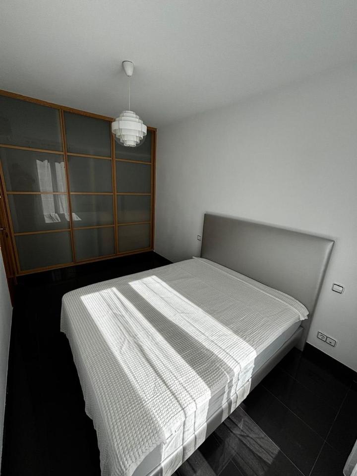 4233404-4f6de50a_mkc700