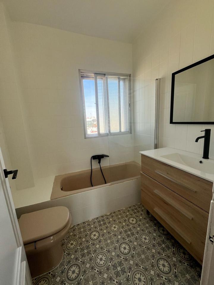 4234880-024da515_zvaouo