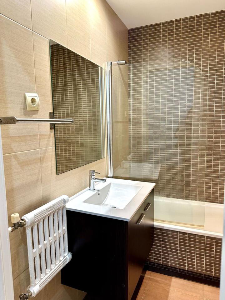 4234660-774ee01f_birqvp