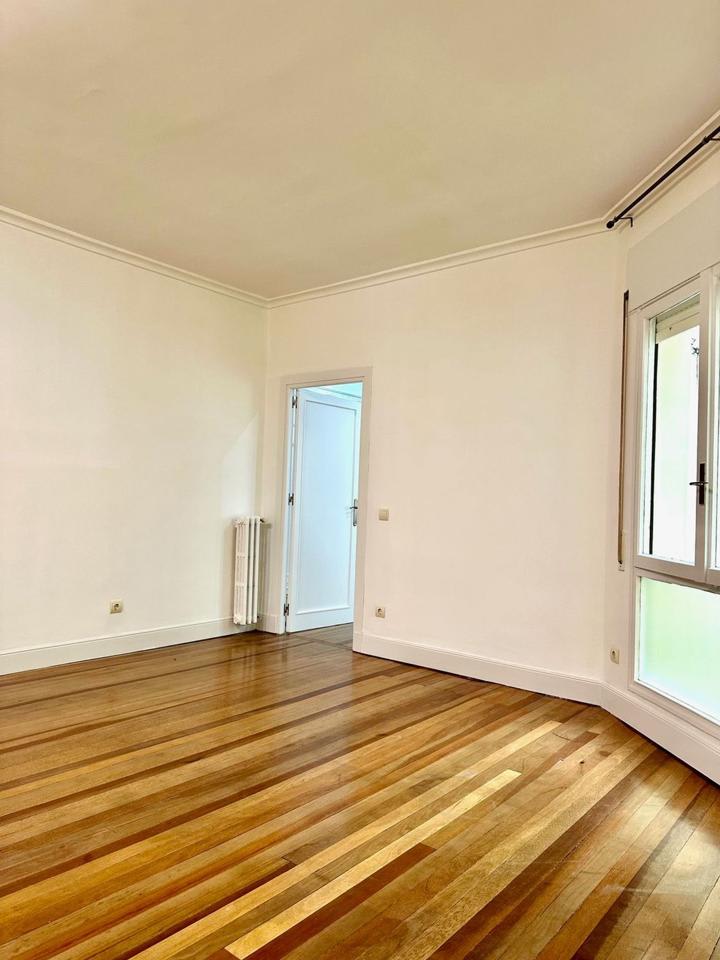 4234660-a642b7df_ma8jjt