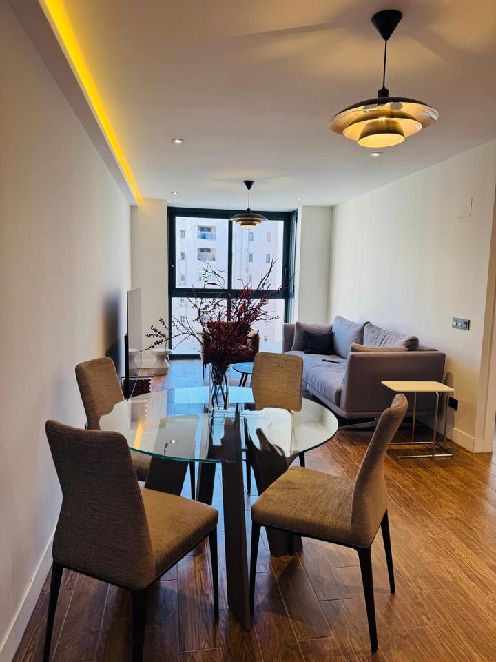 4236241-19812fb7_eolu7g