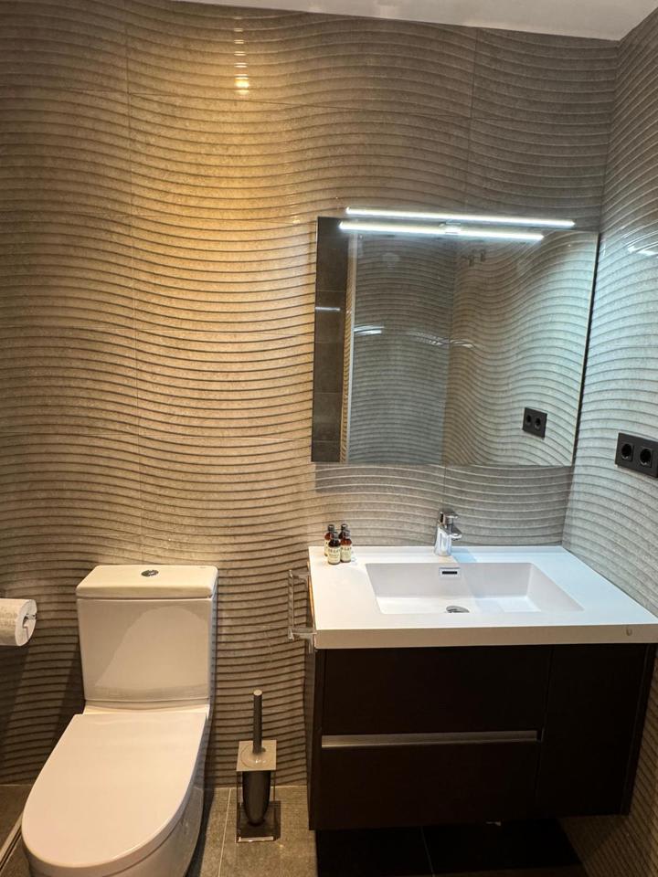 4236241-e13b6f6a_pyzopk