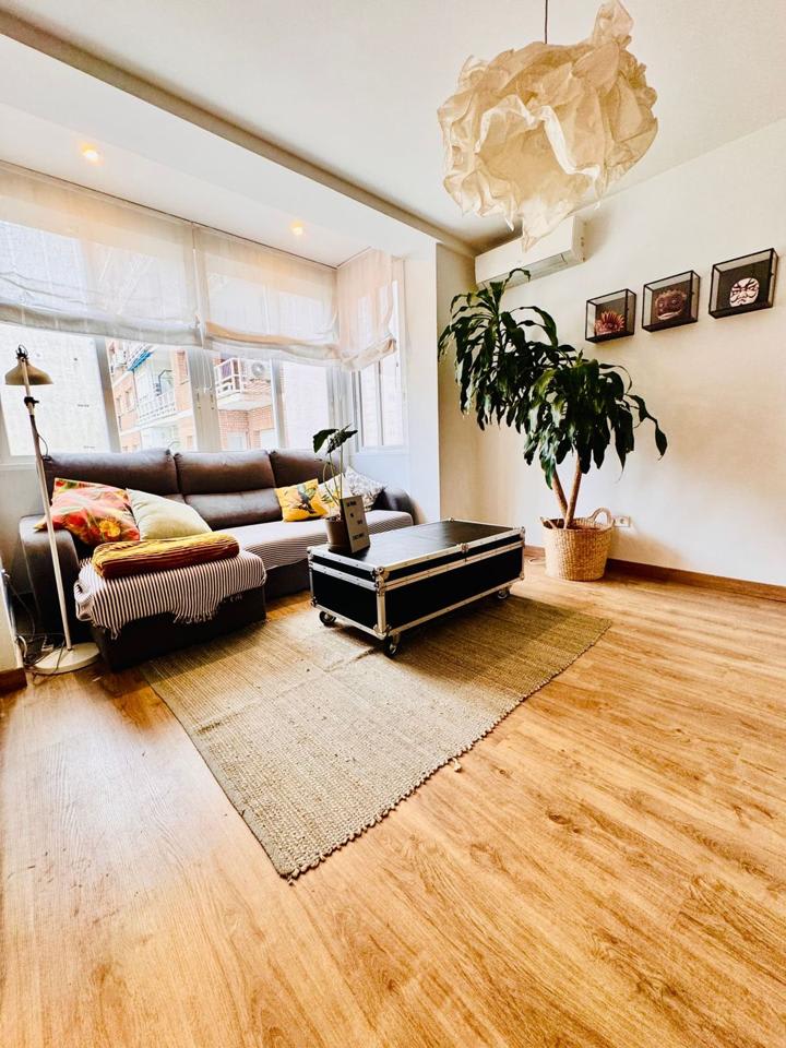 4236614-b8c1cfe3_l6ebmt