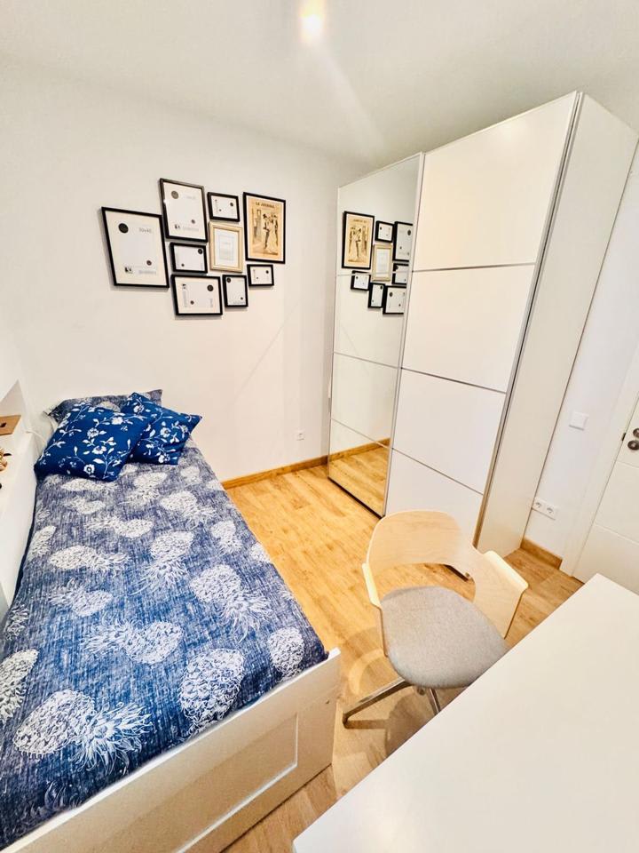 4236614-55a2d6d1_i9fs9c