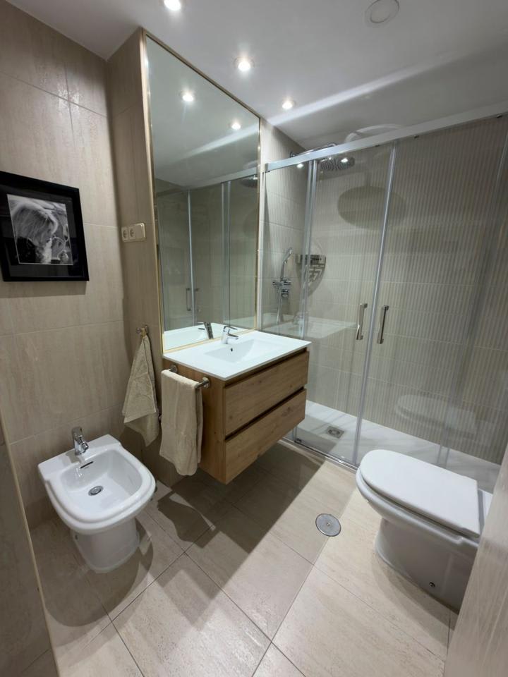 4238942-4eeb933f_qw576r