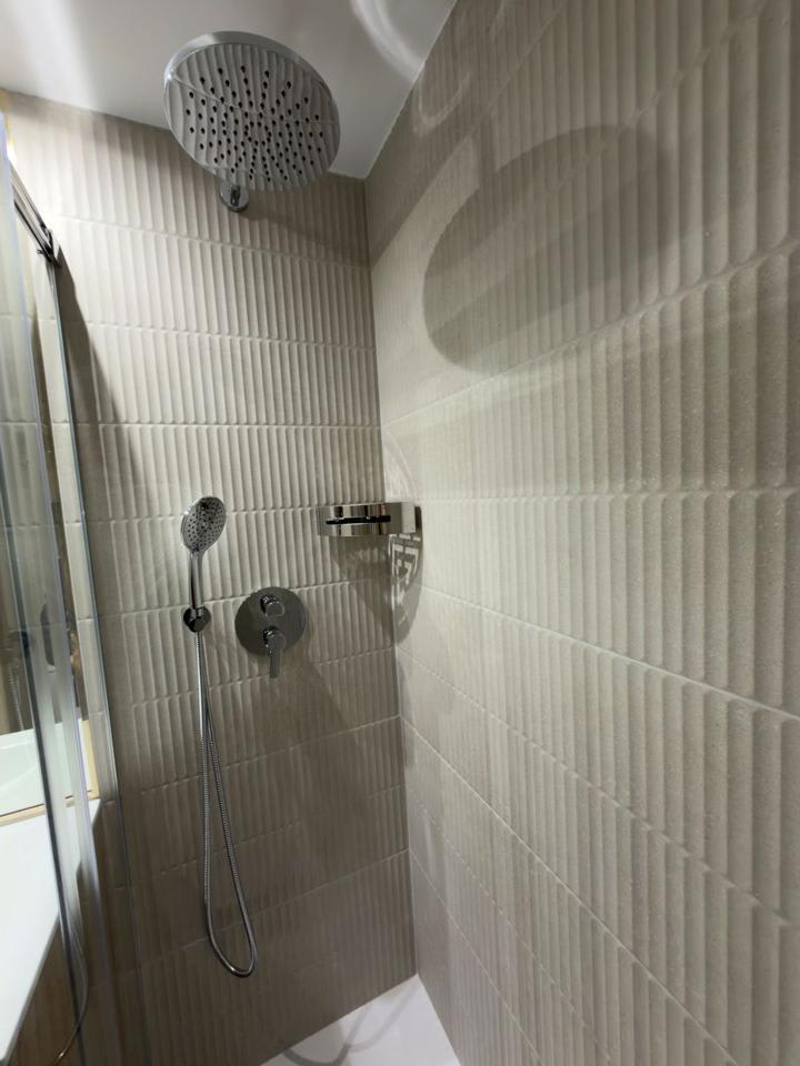 4238942-312b9160_e1h1iu