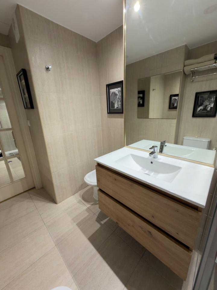 4238942-ed2bd08b_h4uev3