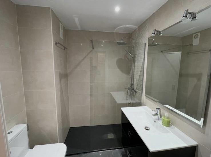 4218346-bec86de6_g81efo