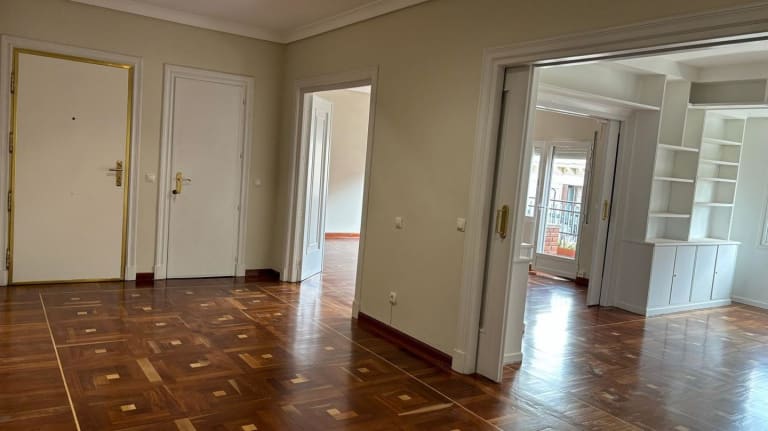 4232988-3cc40b18_rlci8s