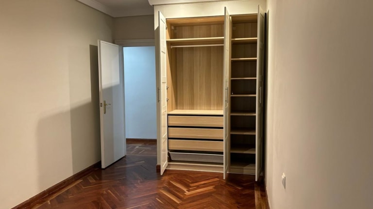 4232988-19da6809_thbkcm