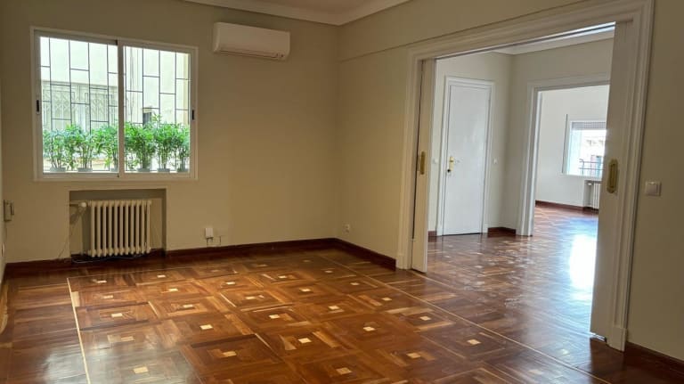 4232988-eb7f15a2_tzkhxn