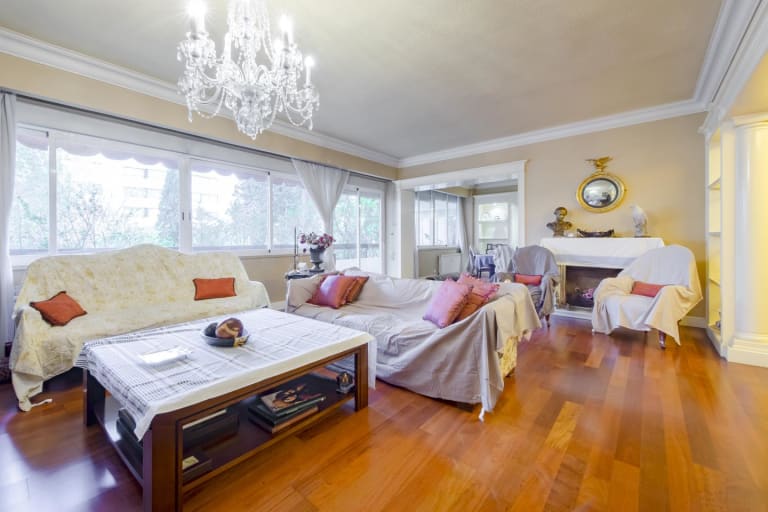 4214242-6c886487_qk4t7y