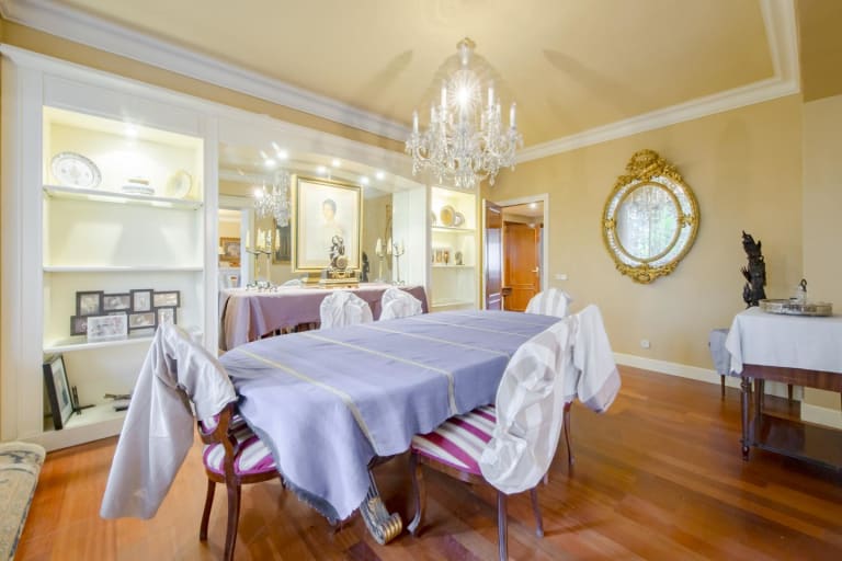 4214242-6756f842_f8ihpu