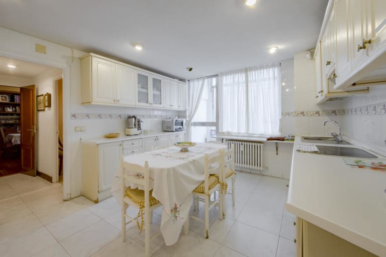 4214242-c5d9105d_imkuwx