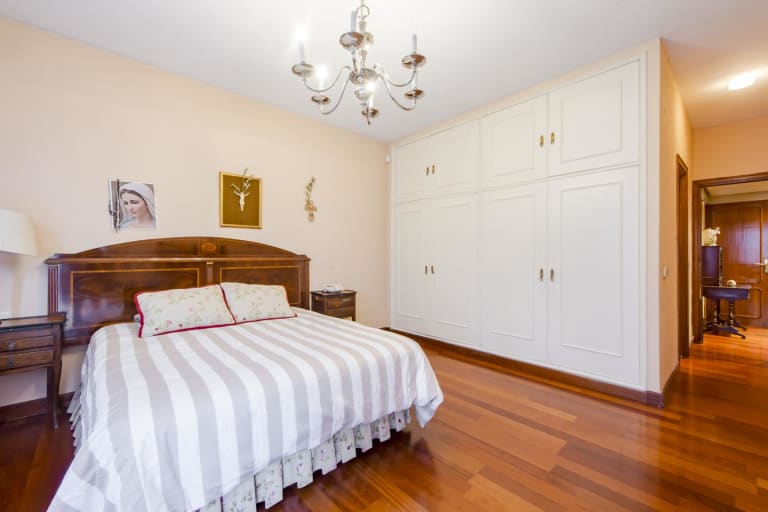 4214242-3c977eb2_wmtp60