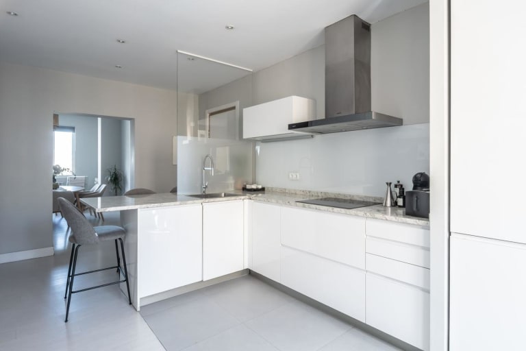 4214667-aa53340c_y1bmkw