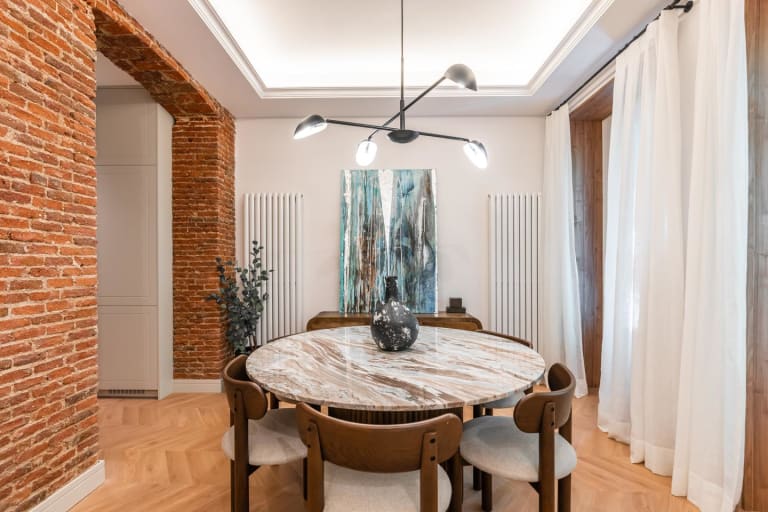 4214369-a69223dd_jrrqoy